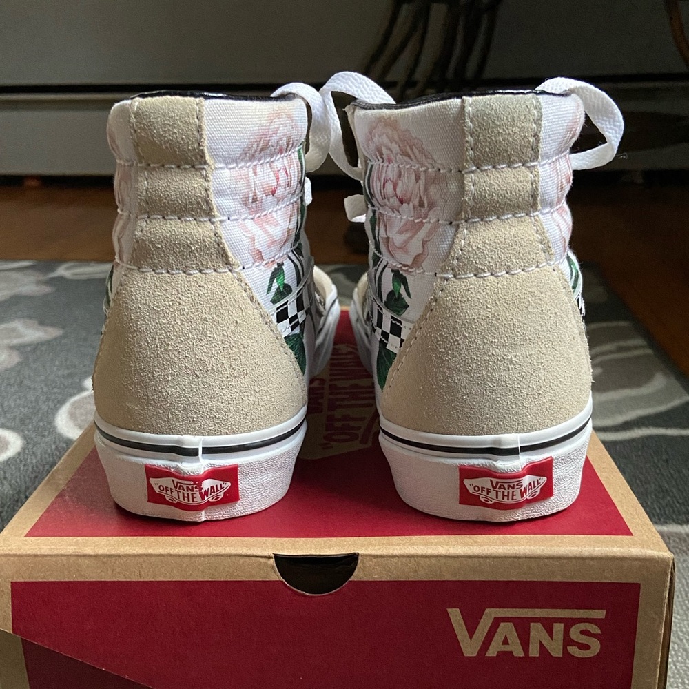 High Top Vans - Picture 5 of 8